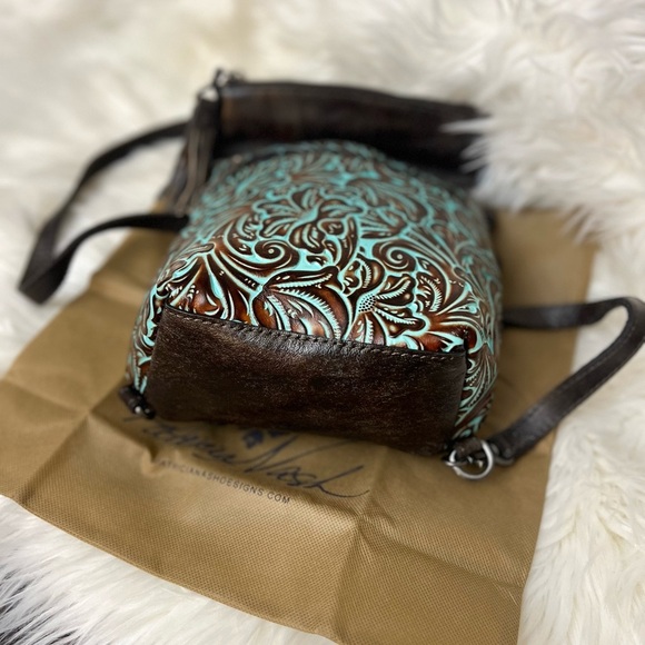 Patricia Nash Crossbody Bag Tooled Turquoise Stipes Sling backpack - Picture 5 of 11